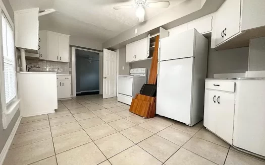 1872 W 44th St Unit Up, Cleveland, OH, 44113, Cuyahoga