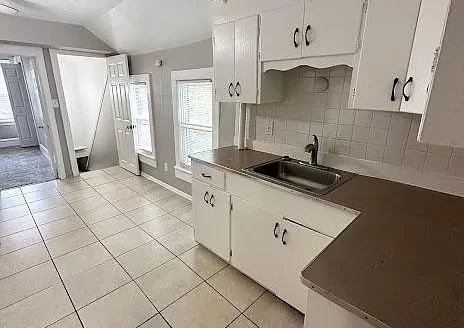 1872 W 44th St Unit Up, Cleveland, OH, 44113, Cuyahoga