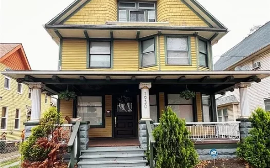 1930 Brainard Ave Cleveland, OH 44109