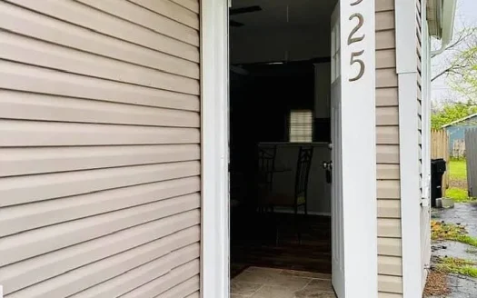 3525 Siam Ave cleveland, OH 44113