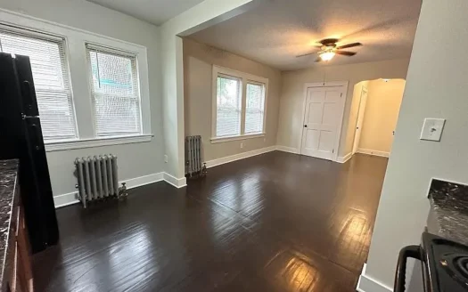 6804 W Clinton Ave, APT 9, Cleveland, OH 44102