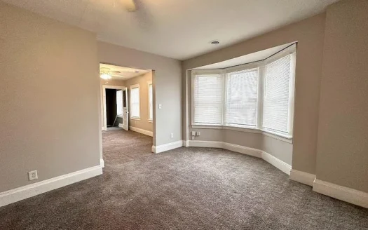 1912 W 65th St, # 1, Cleveland, OH 44102